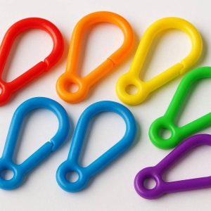 Plastic Mini Carabiner Clips Colorful Lightweight for Kids and Daily Use